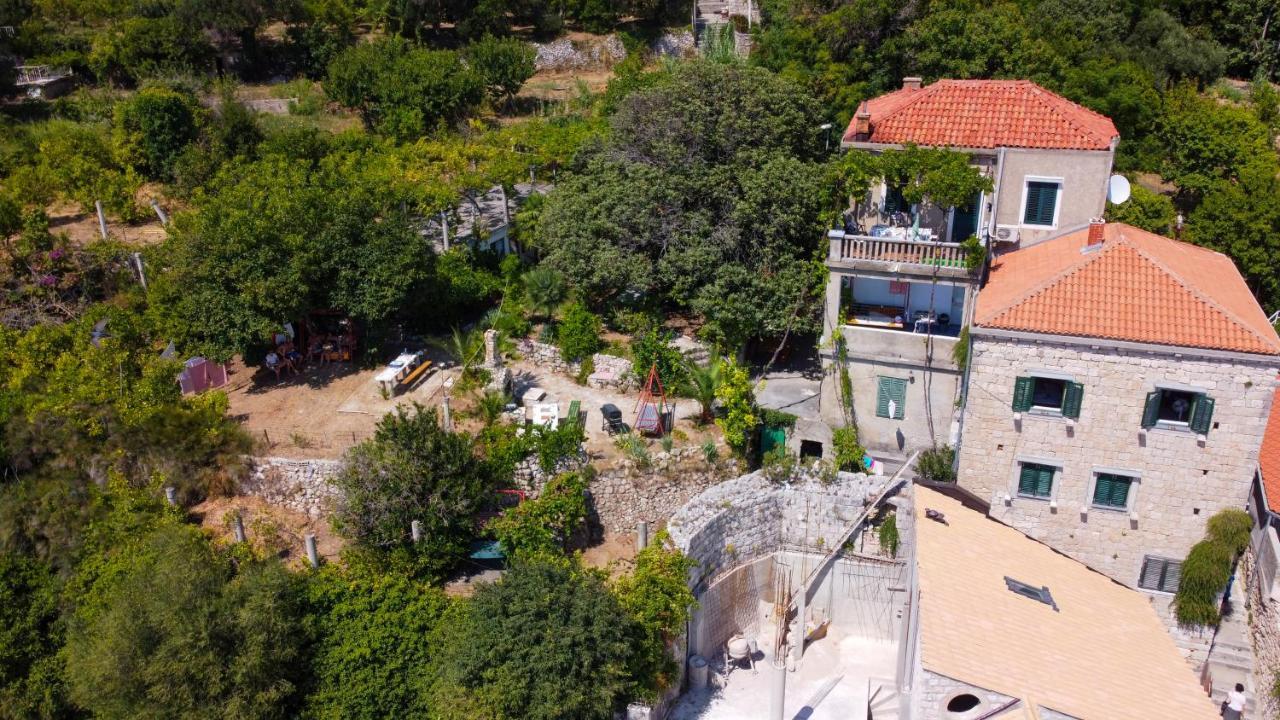 Old Stone House Aparthotel Mlini Bagian luar foto